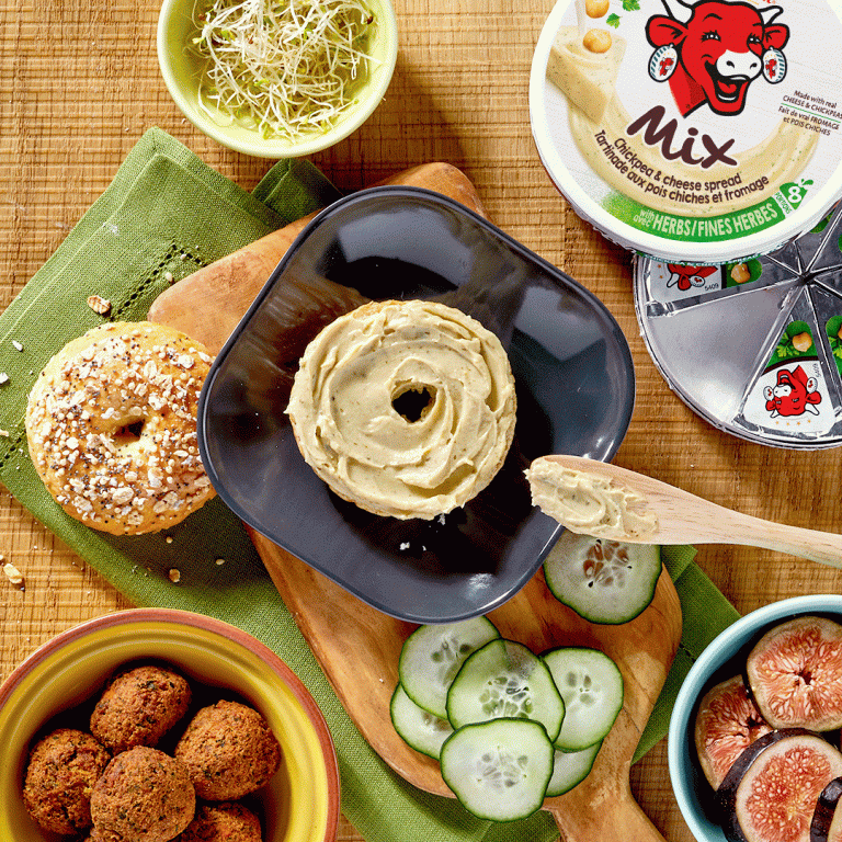 Veggie Bagel with The Laughing Cow® Mix Chickpeas with Herbs